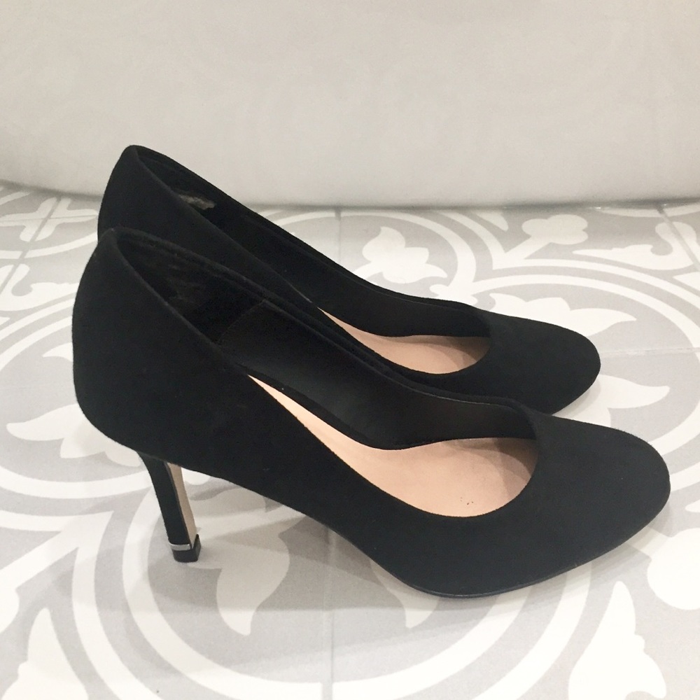 Spring Black Faux suede Heels
